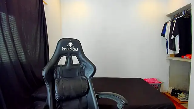 daddy jhons online show from 03-17-25, 08:09