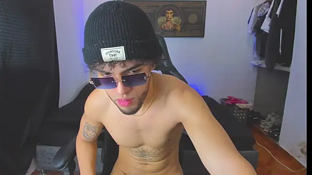 daddy jhons online show from 10-28-25, 04:31