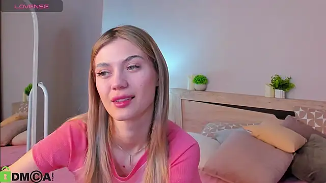 Cherry Price online show from 12-22-25, 12:18