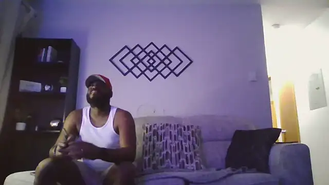 Snapshot of _CumSeeV_ chatting on 12-31-24, 06:59 CumSeeV online show from 12-31-24, 06:59