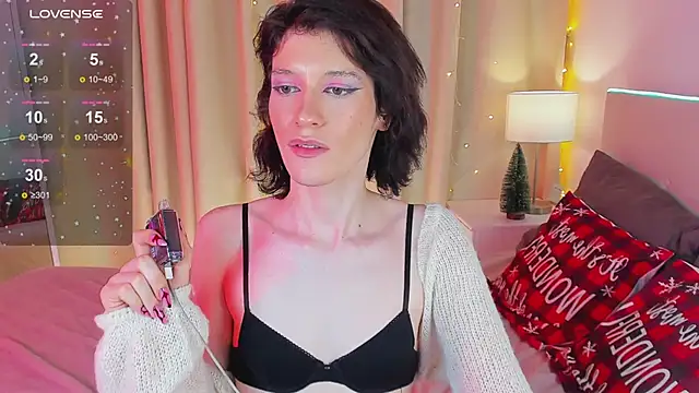 Snapshot of Kolette_Gray chatting on 12-07-24, 04:58 Kolette Gray online show from 12-07-24, 04:58