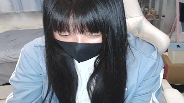 yua0727 online show from 09-09-25, 01:10