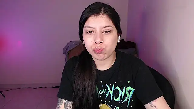 iam emy online show from 02-10-26, 04:27