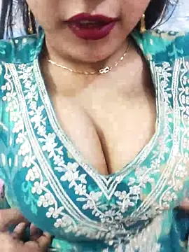 Sania-Love online show from 04-21-26, 11:40