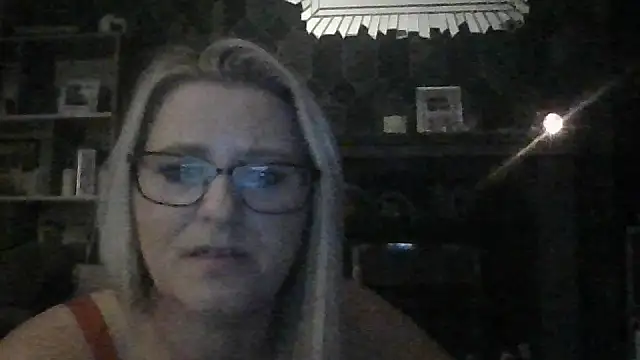 SweetXCandyX online show from 10-26-25, 08:26