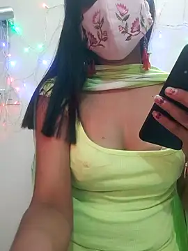 Snapshot of The_brutegodddess chatting on 01-24-25, 10:53 The brutegodddess online show from 01-24-25, 10:53