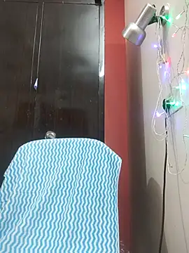 Snapshot of The_brutegodddess chatting on 03-16-25, 05:03 The brutegodddess online show from 03-16-25, 05:03