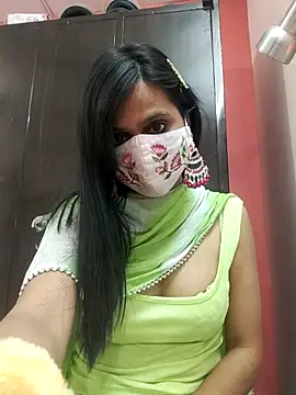 Snapshot of The_brutegodddess chatting on 03-17-25, 04:40 The brutegodddess online show from 03-17-25, 04:40