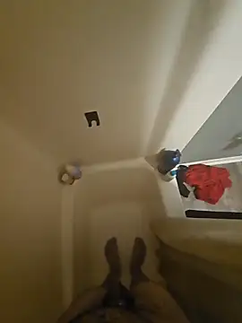 Snapshot of Spunwhiteboy1992 chatting on 10-31-25, 08:15 Spunwhiteboy1992 online show from 10-31-25, 08:15