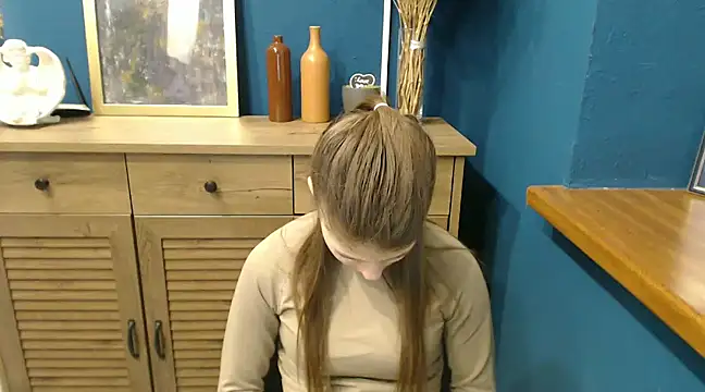 Snapshot of felicity_gold chatting on 01-21-25, 07:26 felicity gold online show from 01-21-25, 07:26