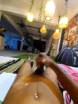 Snapshot of Pathirajasenerath chatting on 09-16-25, 08:21 Pathirajasenerath online show from 09-16-25, 08:21