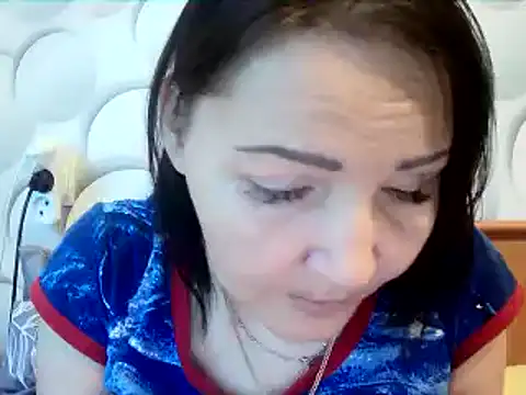 ClaireSunset online show from 04-19-26, 05:12