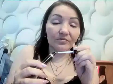 ClaireSunset online show from 04-22-26, 05:25