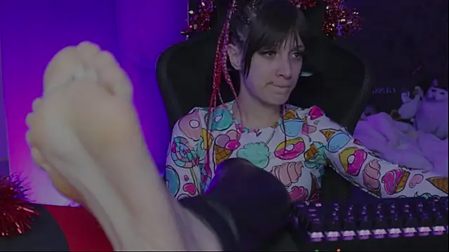 Snapshot of Kathleen_Meow chatting on 01-01-25, 09:31 Kathleen Meow online show from 01-01-25, 09:31