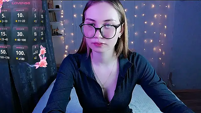 Snapshot of Miya_Mark chatting on 01-30-25, 04:24 Miya Mark online show from 01-30-25, 04:24