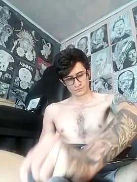 Loggan donnelly online show from 02-04-26, 06:36