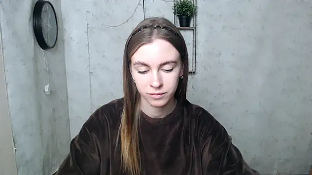 AlisaCatty  online show from 01-10-25, 10:28