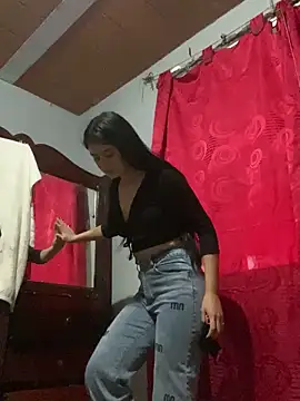 Snapshot of Naty_G chatting on 03-16-25, 10:53 Naty G online show from 03-16-25, 10:53