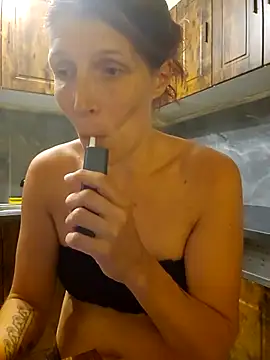 Lenchen  online show from 06-29-26, 07:47