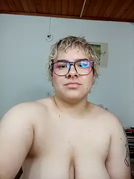 amalia love online show from 11-25-25, 03:34