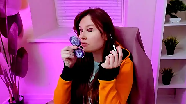 CarolGiggly online show from 04-23-26, 12:29