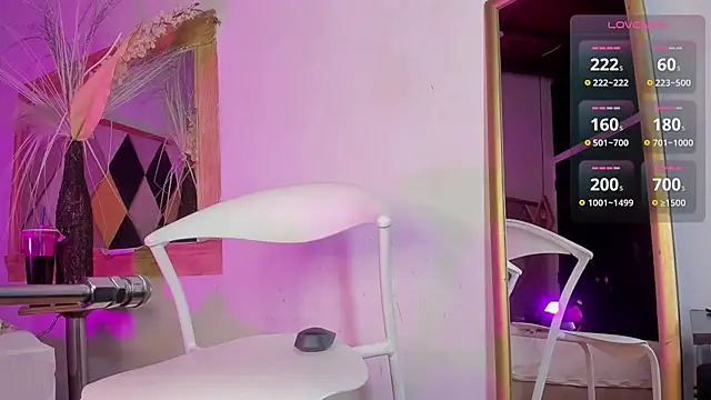 Snapshot of BritannyClaire chatting on 12-05-25, 06:22 BritannyClaire online show from 12-05-25, 06:22