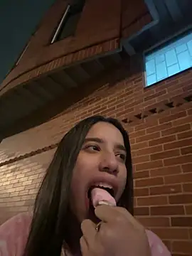 Praga Pink online show from 02-11-26, 01:10