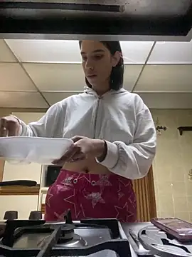 Praga Pink online show from 04-19-26, 02:55