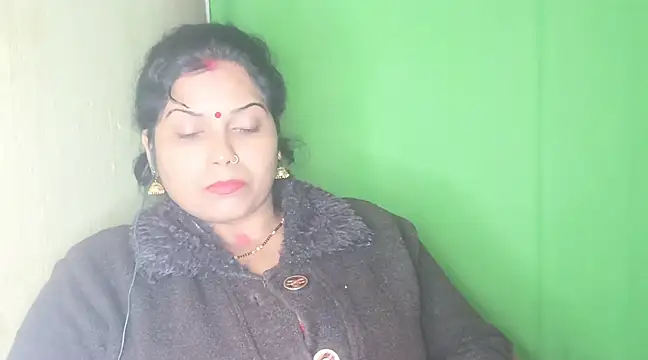Snapshot of mamoni91 chatting on 12-27-24, 04:54 mamoni91 online show from 12-27-24, 04:54
