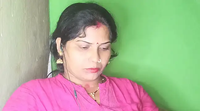 Snapshot of mamoni91 chatting on 12-30-24, 05:34 mamoni91 online show from 12-30-24, 05:34