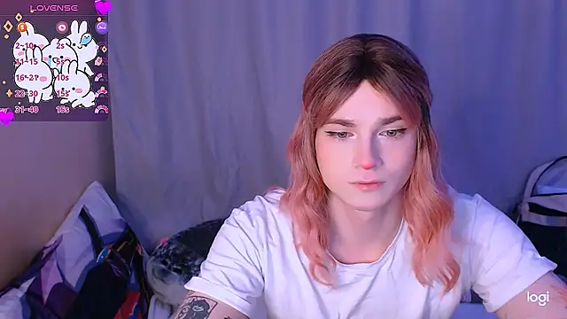 Alice Hells online show from 12-19-24, 05:51