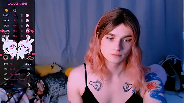 Alice Hells online show from 09-25-25, 04:05