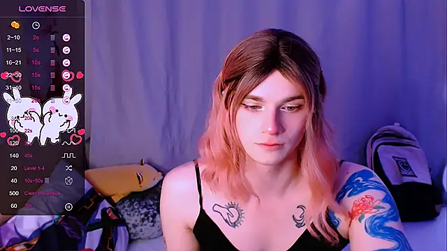 Alice Hells online show from 10-19-25, 05:52