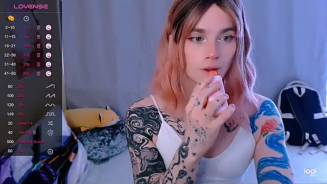 Snapshot of Alice_Hells chatting on 05-29-26, 05:27 Alice Hells online show from 05-29-26, 05:27