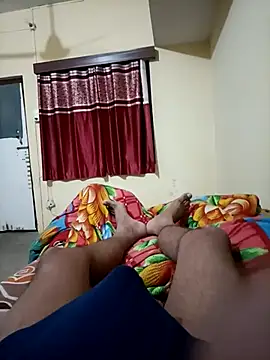 Snapshot of RRahullove69 chatting on 02-21-25, 05:20 RRahullove69 online show from 02-21-25, 05:20