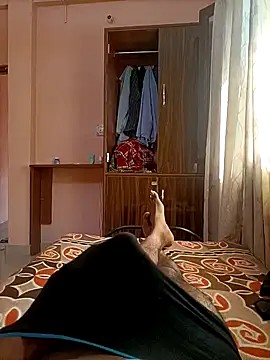 Snapshot of RRahullove69 chatting on 10-05-25, 08:23 RRahullove69 online show from 10-05-25, 08:23