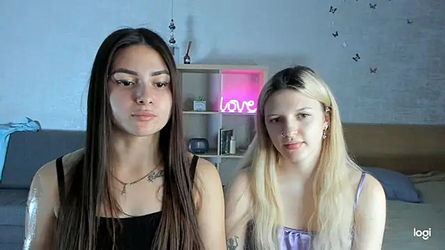 ShySonya online show from 12-20-24, 01:43