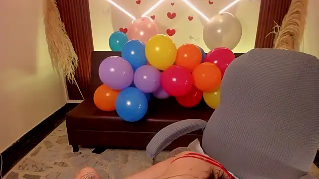 lunaalynch online show from 02-26-26, 07:35