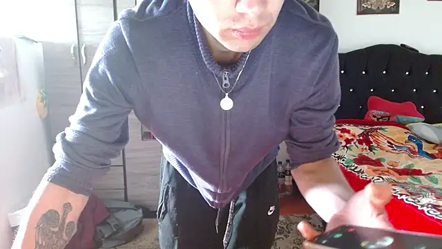 samael1107 online show from 10-30-25, 03:57