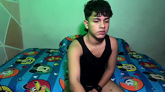 Snapshot of neit04 chatting on 09-19-25, 09:59 neit04 online show from 09-19-25, 09:59