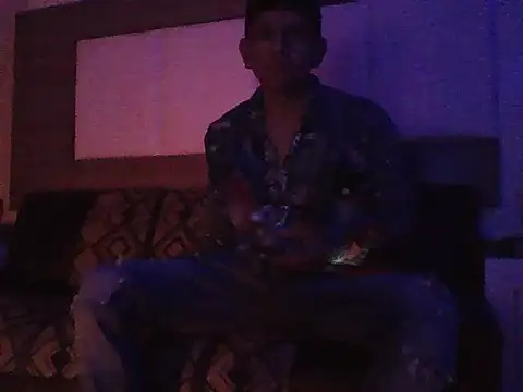 oiram27 online show from 11-30-25, 01:42