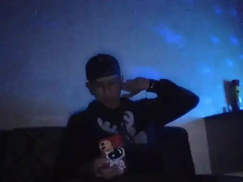 oiram27 online show from 12-22-25, 12:57