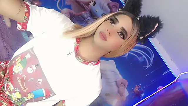 Snapshot of Thalia_girl21 chatting on 02-17-25, 02:31 Thalia girl21 online show from 02-17-25, 02:31
