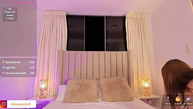 Aliison Smith online show from 01-16-26, 03:43