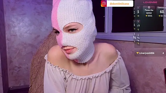 Snapshot of Domiiiniiicana chatting on 02-06-26, 11:41 Domiiiniiicana online show from 02-06-26, 11:41