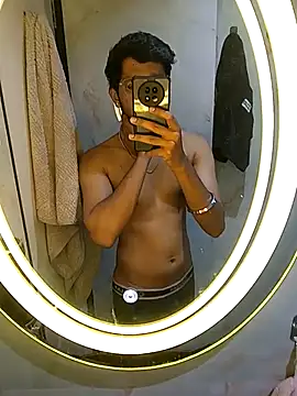 skinnyyyyyyyyy online show from 02-20-26, 04:31