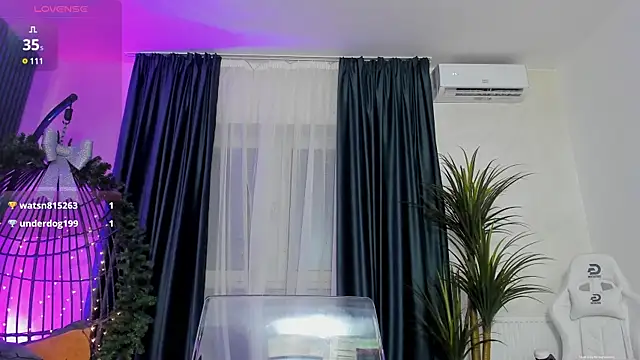 Milla Heart online show from 01-13-25, 03:01