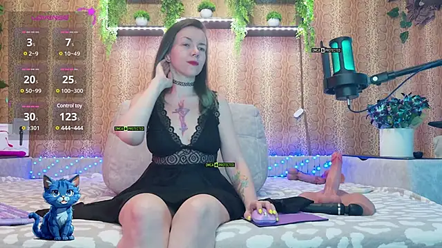 Snapshot of JoyBlow_ chatting on 02-25-25, 06:03 JoyBlow  online show from 02-25-25, 06:03