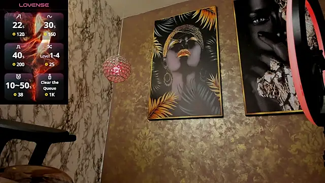 Snapshot of Selenecollins chatting on 03-20-25, 05:36 Selenecollins online show from 03-20-25, 05:36