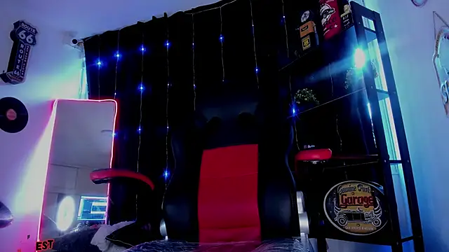 Snapshot of the_beast_master_ chatting on 12-03-25, 09:24 the beast master online show from 12-03-25, 09:24